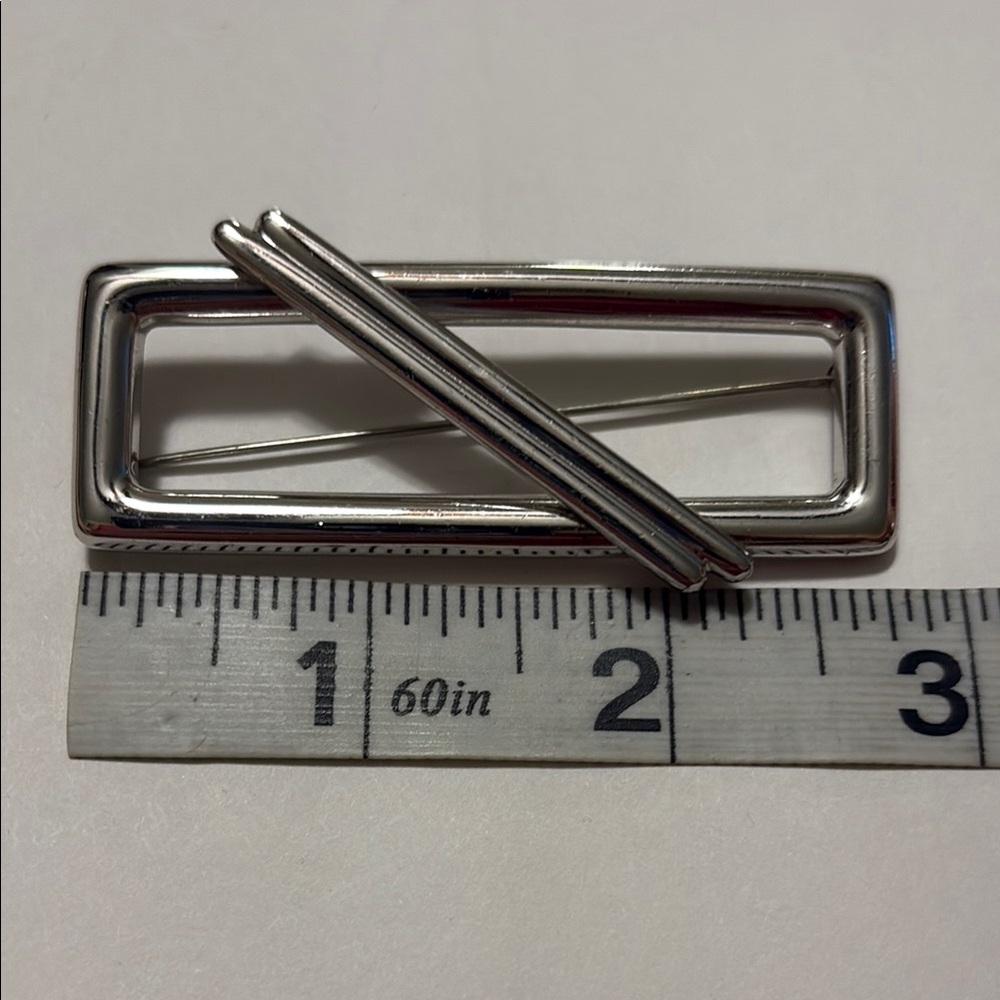 Monet Silver Rectangular Brooch Pin - Picture 3 of 6